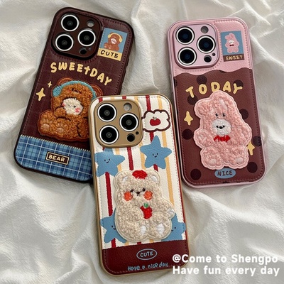 皮纹刺绣小熊oppoReno15手机壳FindX9/X8S+新款Reno14/13皮质Reno9/11pro小众可爱女7/6硅胶全包防摔10保护套