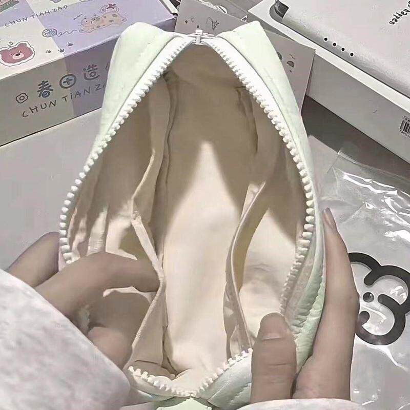 速发韩系简约小清新薄荷奶绿笔袋学生小众is高颜值大容量文具收纳