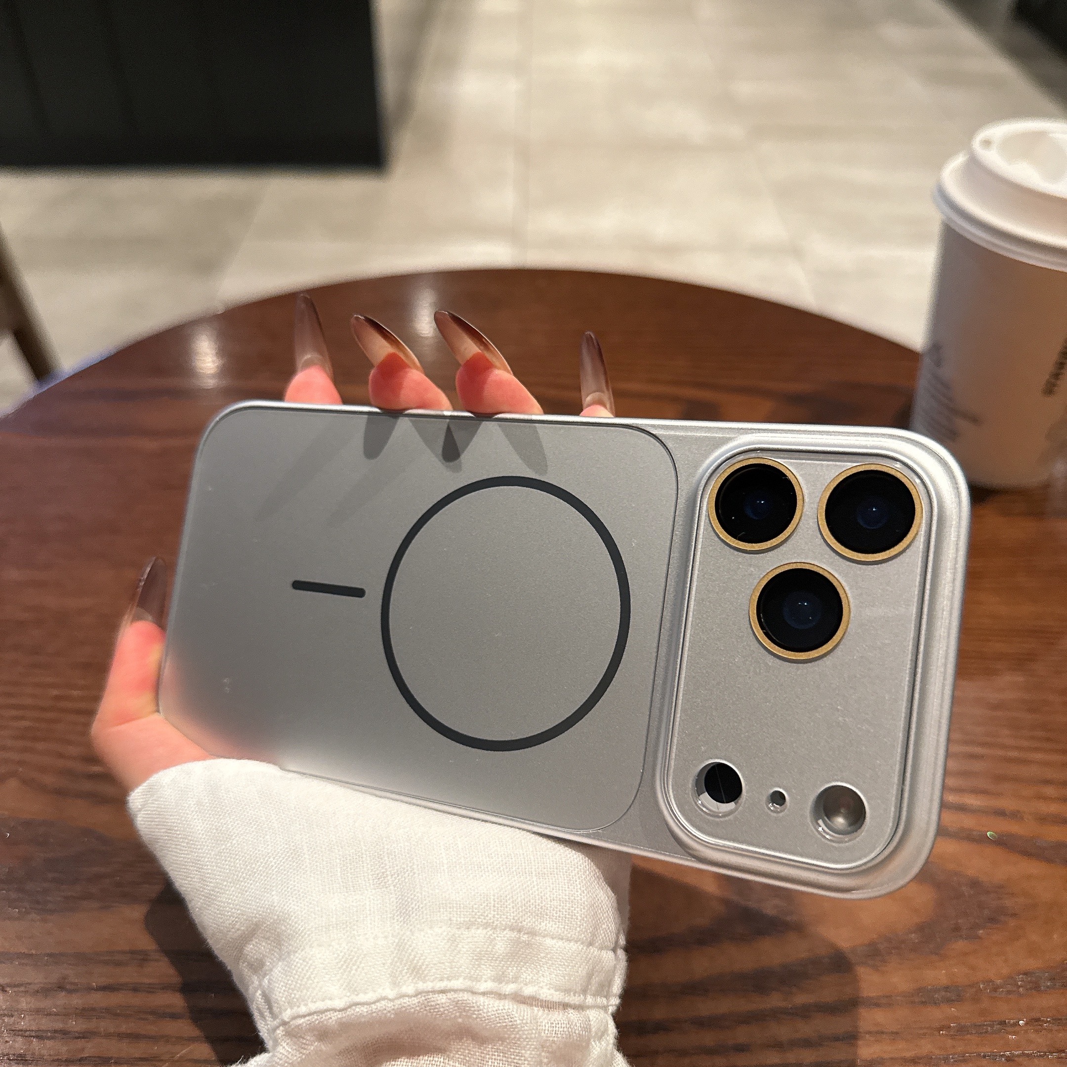 苹果iPhone亚克力简约磁吸款