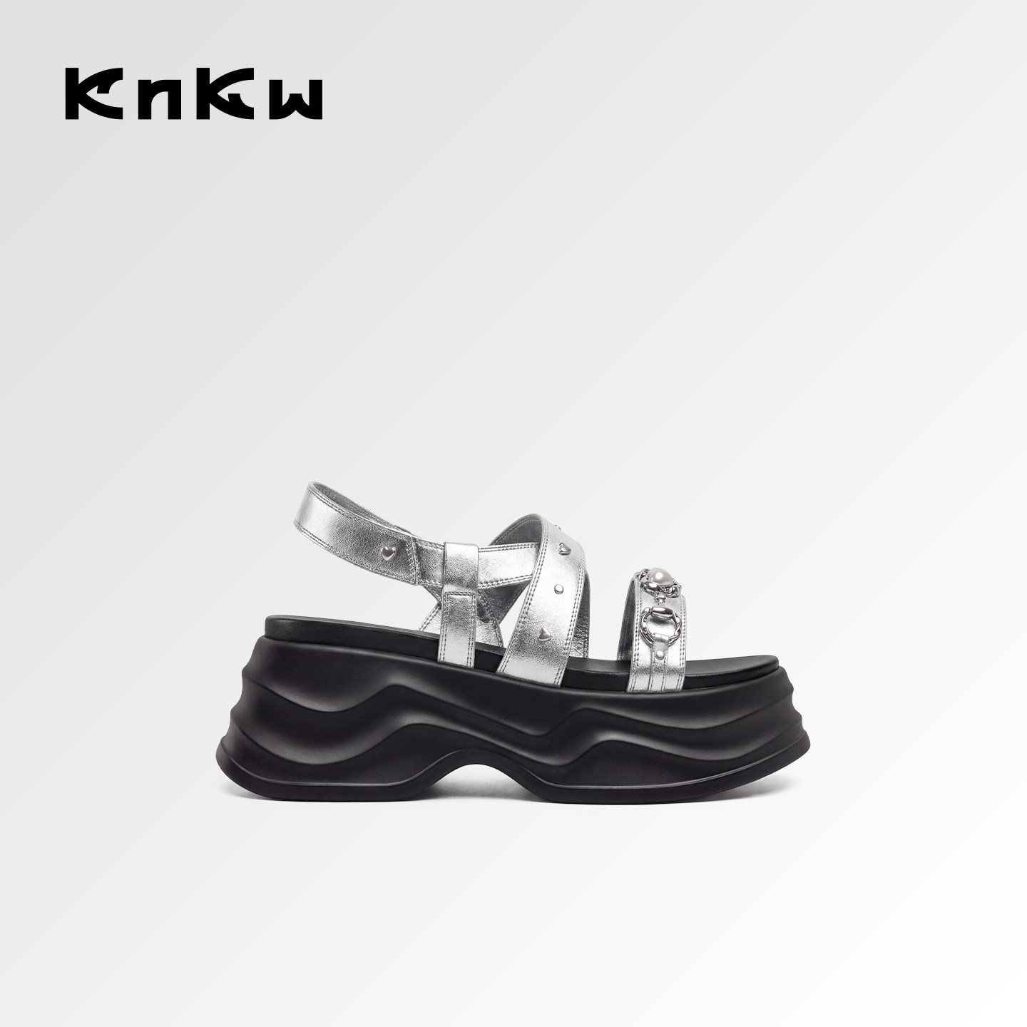 knkw厚底一脚蹬凉鞋2026夏季新款休闲款女鞋舒适透气银色时尚单鞋