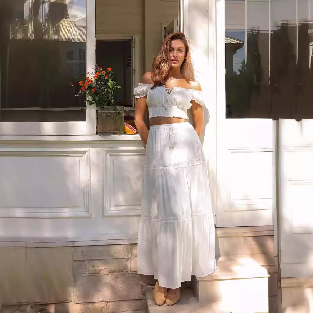 Women sexy off shoulder and crop top+large skirt露肩上衣+裙