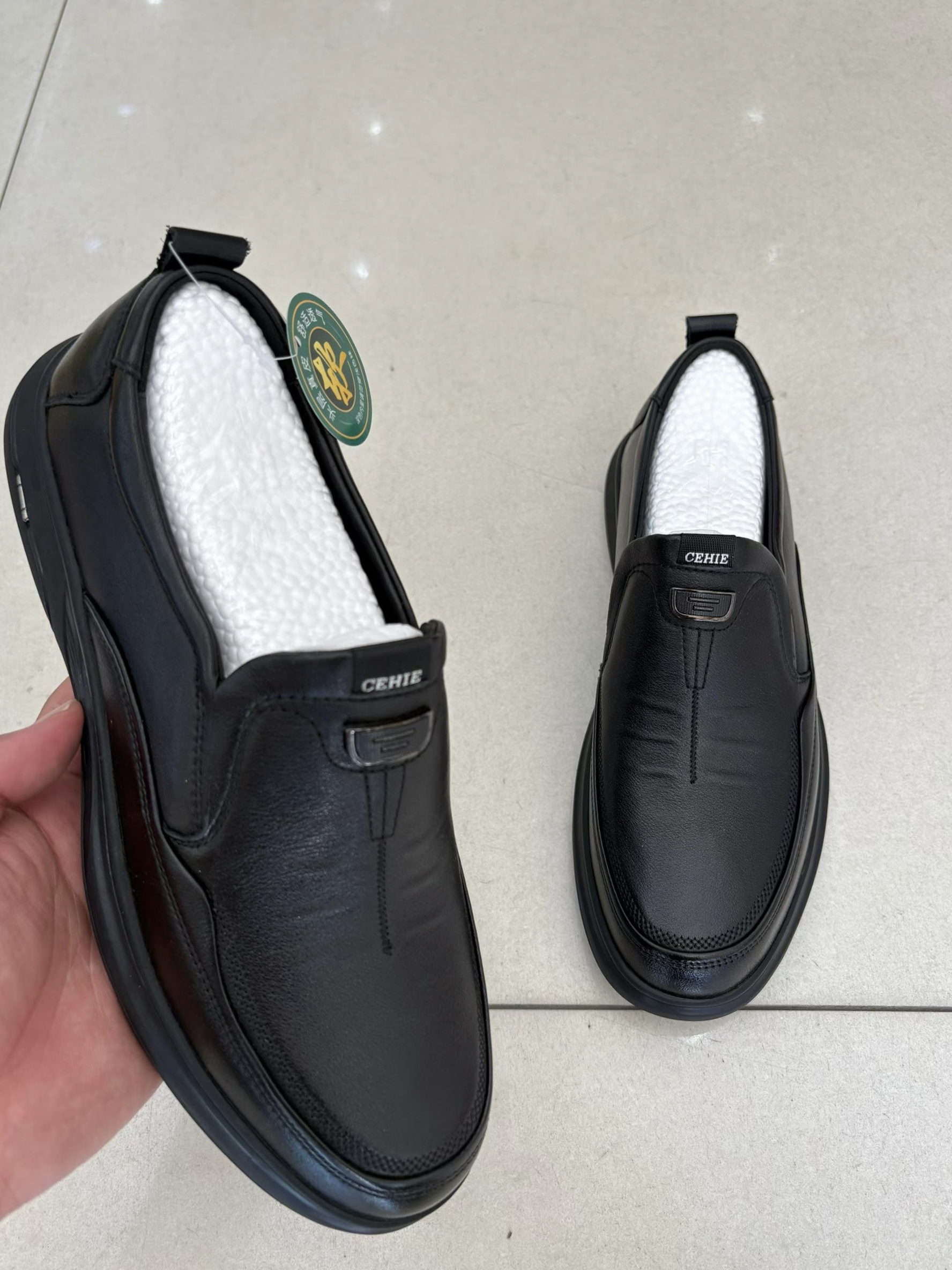 夏发男鞋2025新款真皮橡胶底软底软面防滑爸爸鞋中老年舒适牛皮鞋