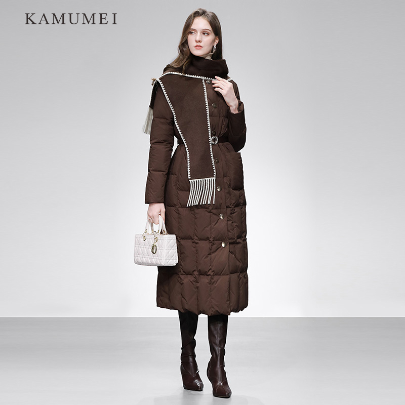 2025冬季女装时尚优雅双面呢连领拼接围脖收腰中长款羽绒服外套