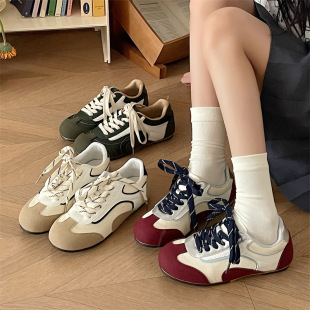 女2025年春季 轻便鞋 新款 百搭德训鞋 软底系带 时尚 复古休闲板鞋