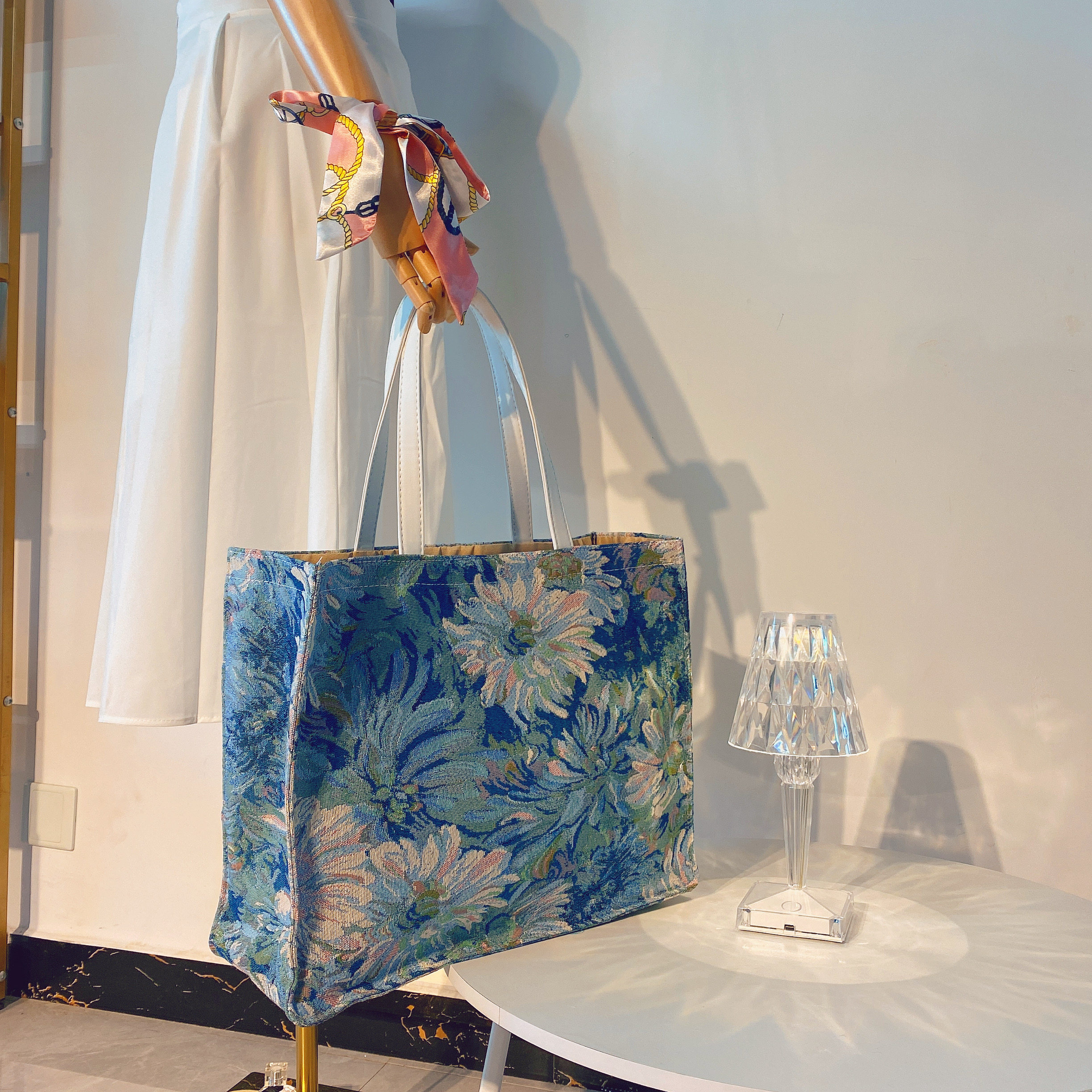 原创莫奈花园油画帆布包2021新款单肩手提包通勤托特女大容量包包