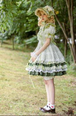 绿野仙踪森系软妹羽毛洛丽塔