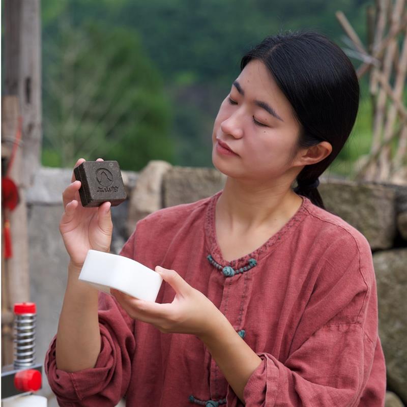 上山村洗发皂石斛姑娘官方旗舰店真材实料直播同款6VP