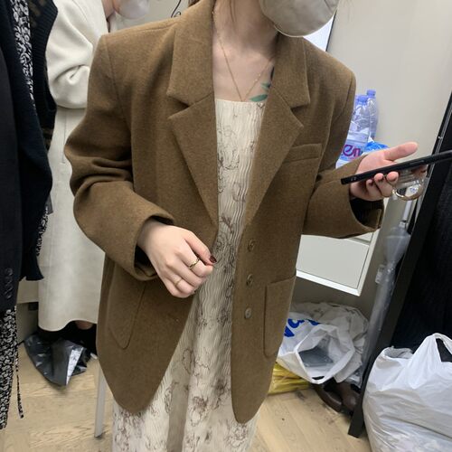 显瘦百搭气质后开叉单排扣外套女