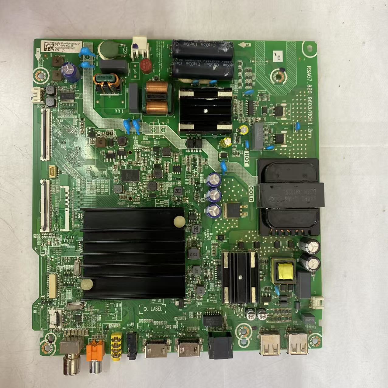 海信HZ55E3D-M(BOM4)265420主板RSAG7.820.9603屏HD550X1U83-T0