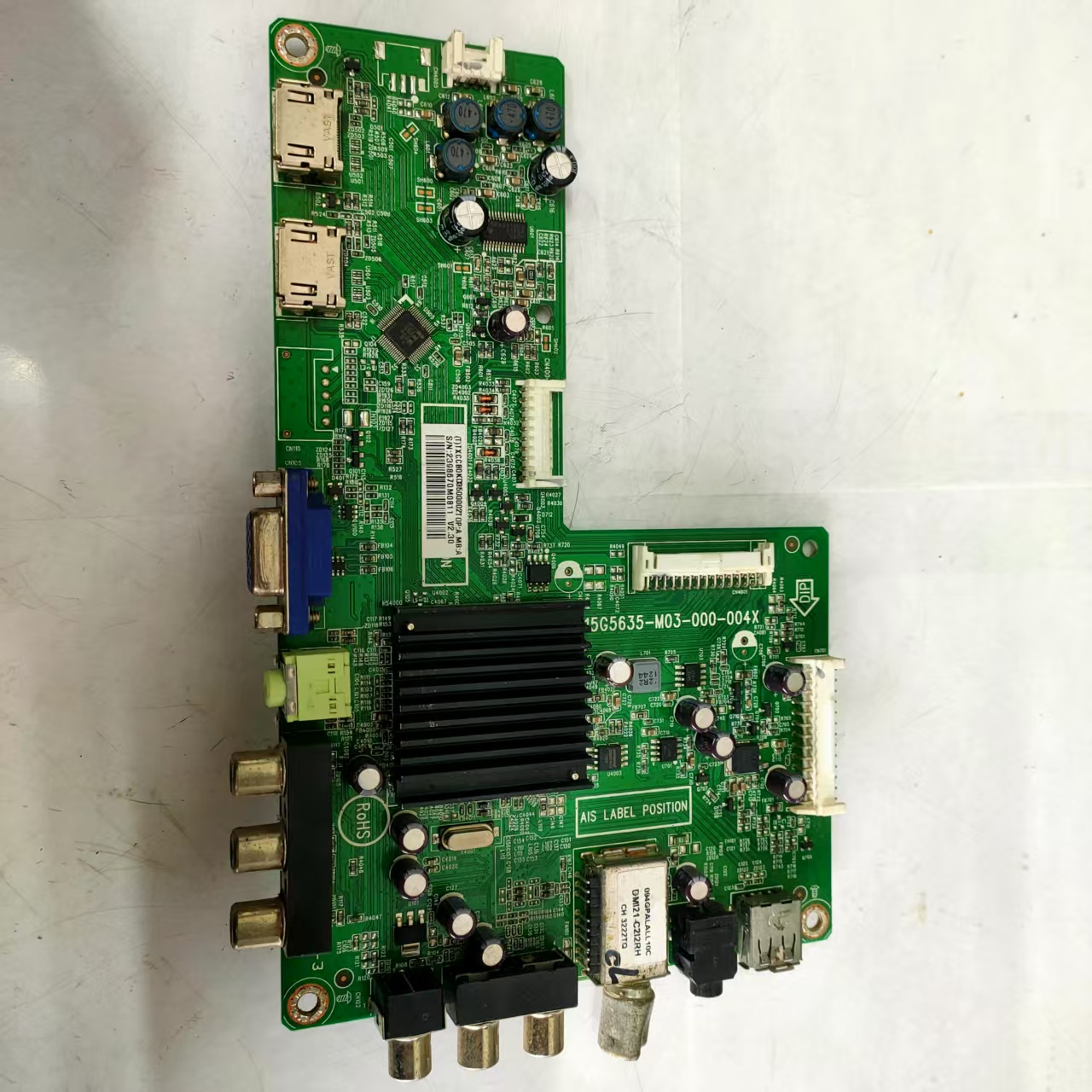 拆机 长虹LED32B3060S主板715G5635-M03-000-004X屏TPT315B5-A041