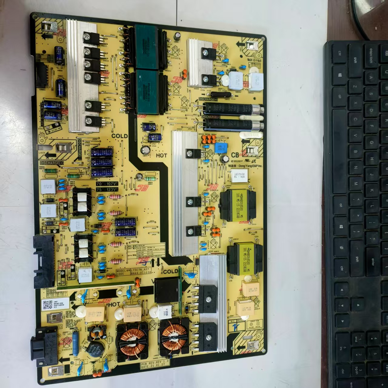 原装拆机三星 QA75Q60AAJXXZ电源板 L75E7N-ADY BN44-01103A 实拍
