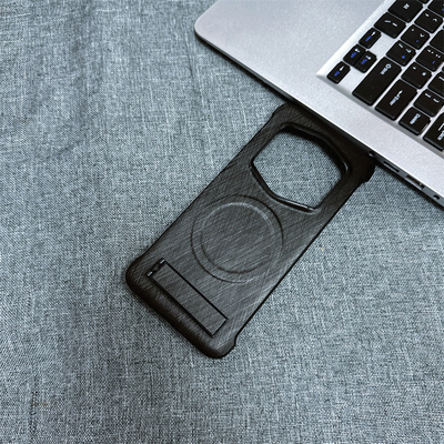 适用荣耀Magic6RSR无边框手机壳