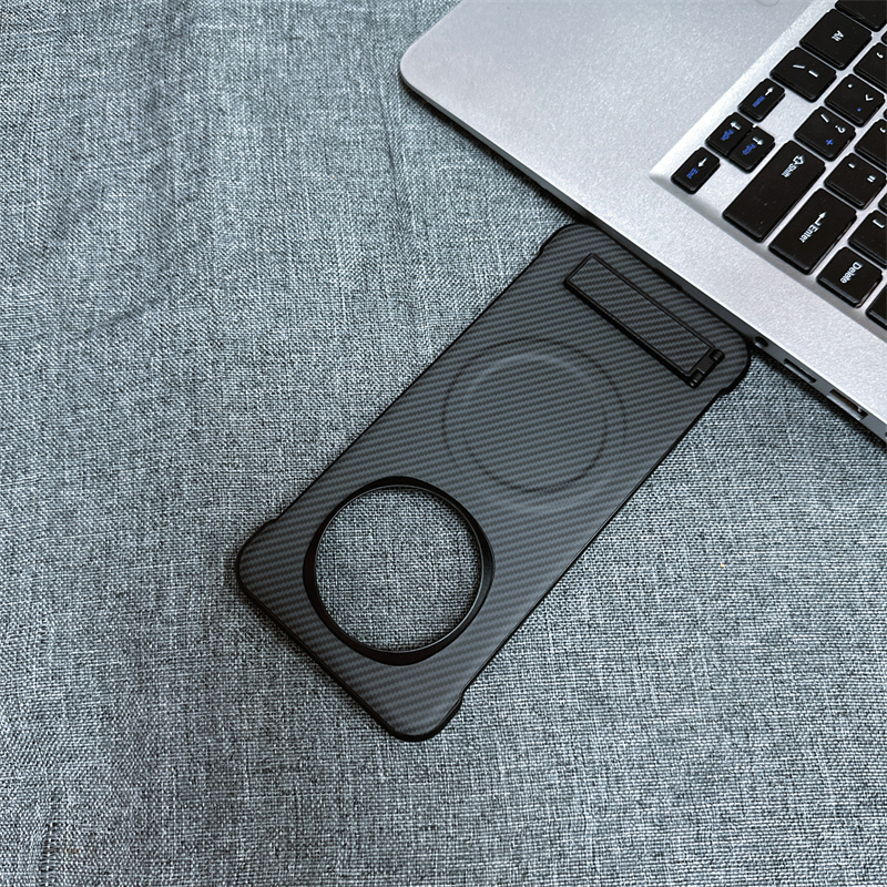 适用荣耀Magic8碳纤维纹手机壳