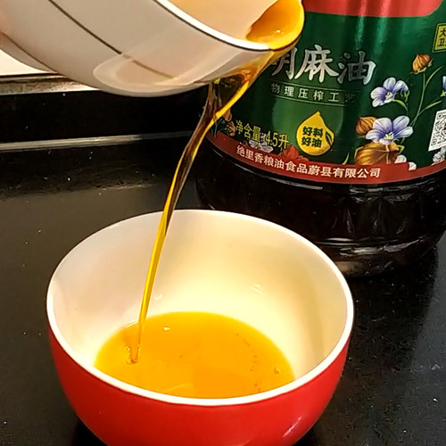 胡麻油小瓶_河北张家口蔚县胡麻油亚麻籽油_坝上蔚县胡麻油1L升瓶 - 封面