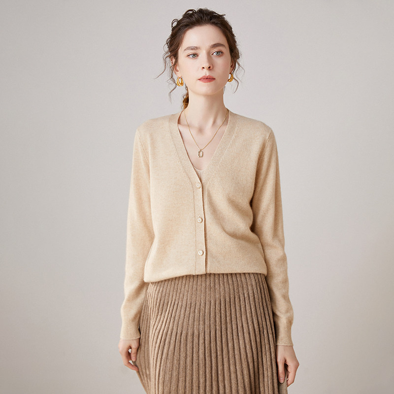 V领羊绒开衫秋冬季宽松短款针织外套女士简约时尚纯色薄外搭上衣
