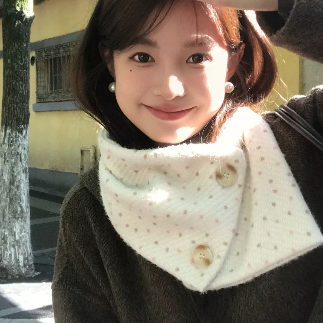 韩系复古波点三角针织围巾