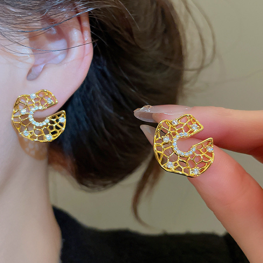 耀眼迷人！超闪金色镶钻镂空圆形耳环女2026新款大气优雅耳钉耳套,服饰配件/皮带/帽子/围巾,耳套,淘宝优惠券,粉丝福利购,淘宝优惠卷