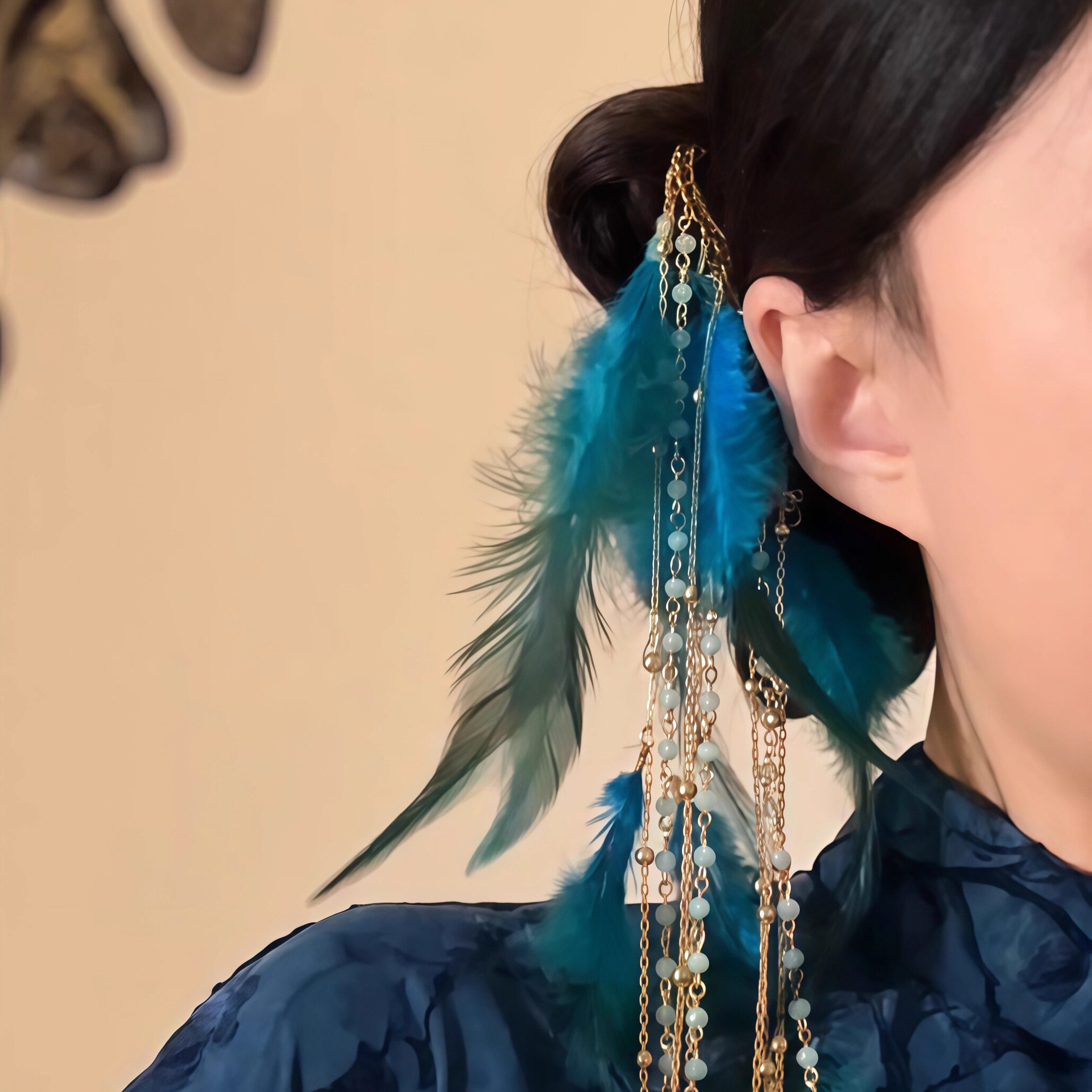 绝美孔雀蓝!羽毛流苏珍珠发簪