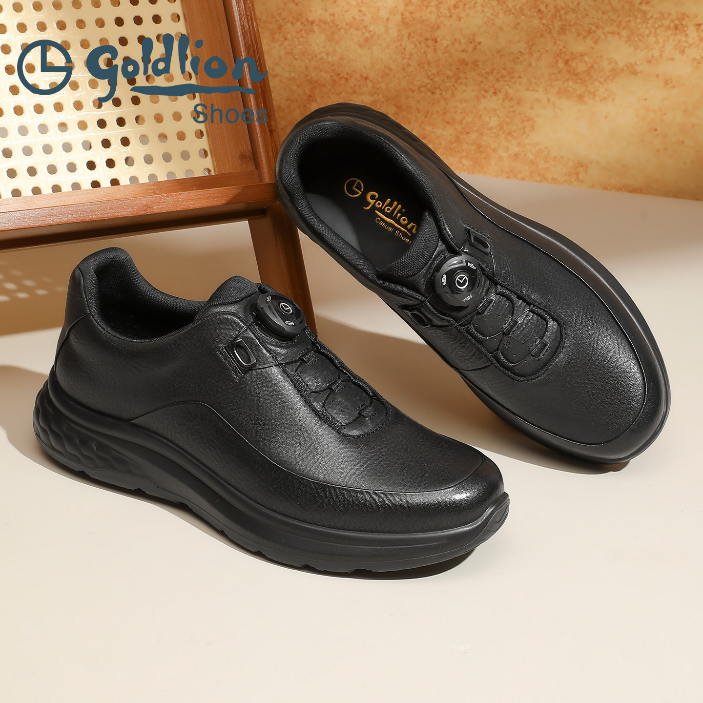 金利来全黑商务运动风男款鞋子 简约大气免系带防滑软底真牛皮鞋,流行男鞋,时尚休闲鞋,淘宝优惠券,粉丝福利购,淘宝优惠卷