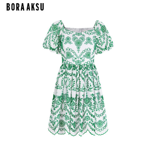 BORAAKSU法式镂空绣花连衣裙