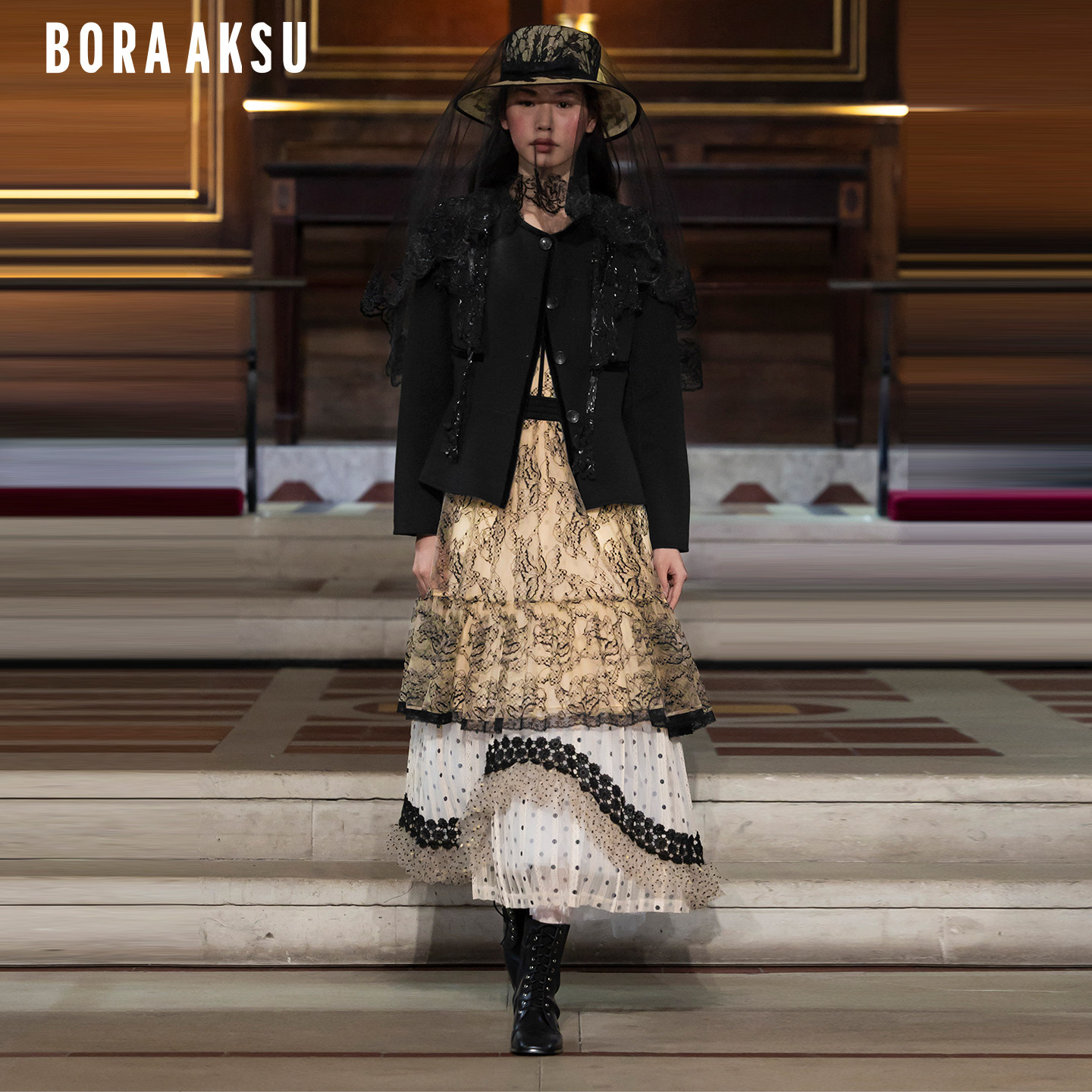 BORAAKSU2025秋季新品精致显瘦圆领箱型短款毛呢外套B1FGW90120