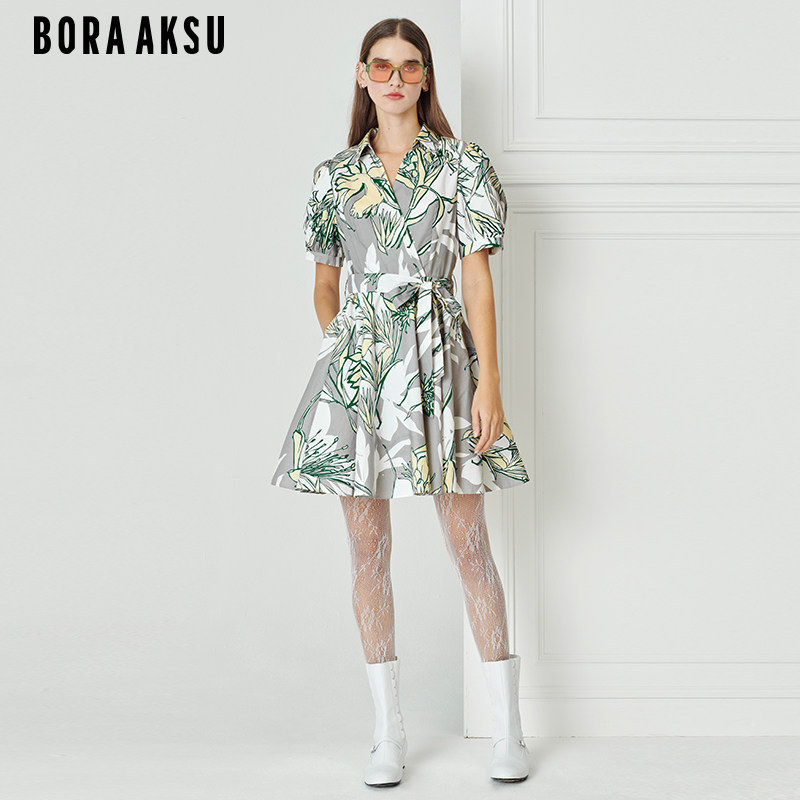 BORAAKSU2023初夏新品衬衫领泡泡袖墨绿手绘印花连衣裙B1DCW63960