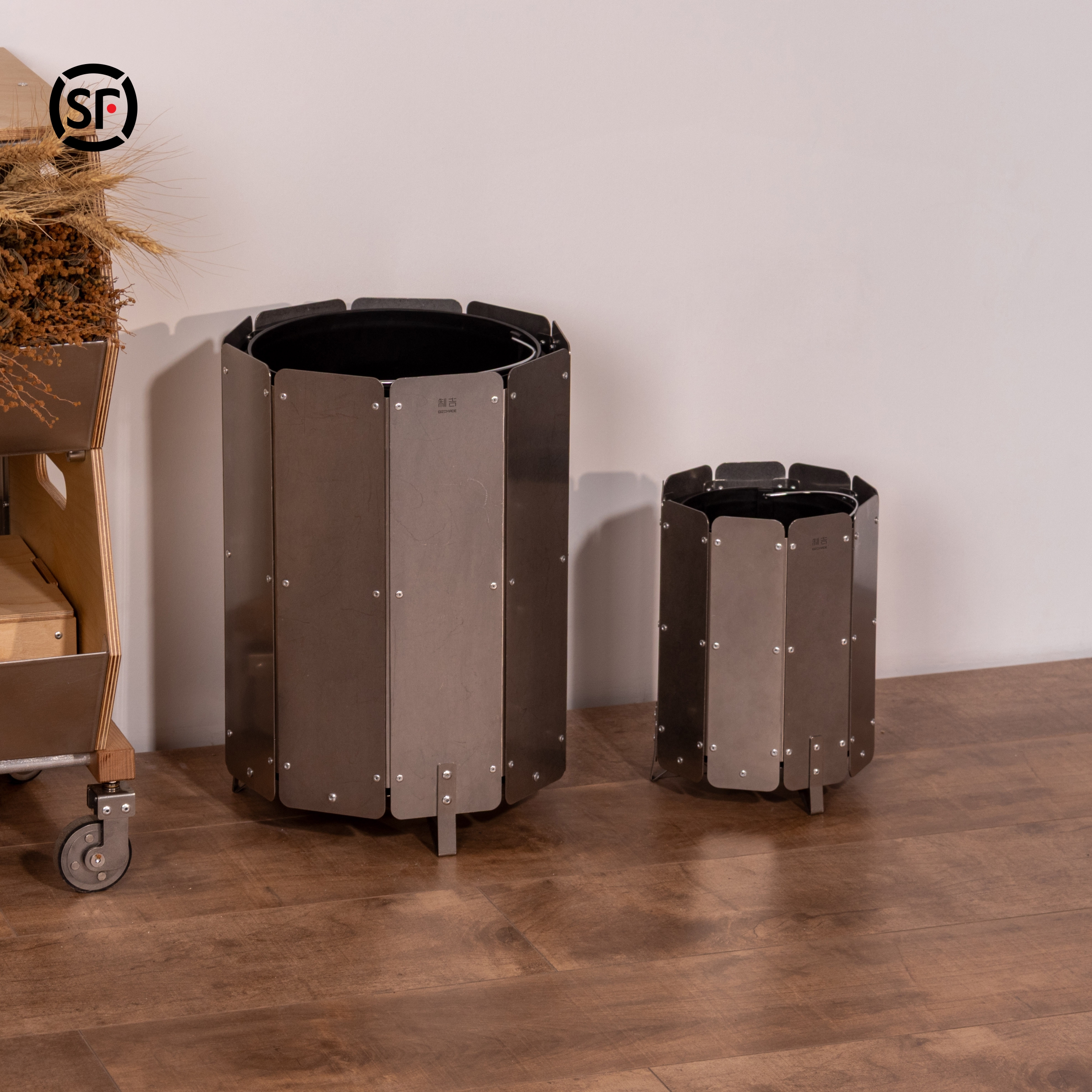 【新品】归零垃圾桶 桌面家用地面金属办公室创意 制吉家居