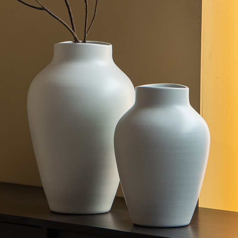 黑色餐桌陶瓷花瓶简约现代家居玄关民F宿插花水培简约白色花器摆