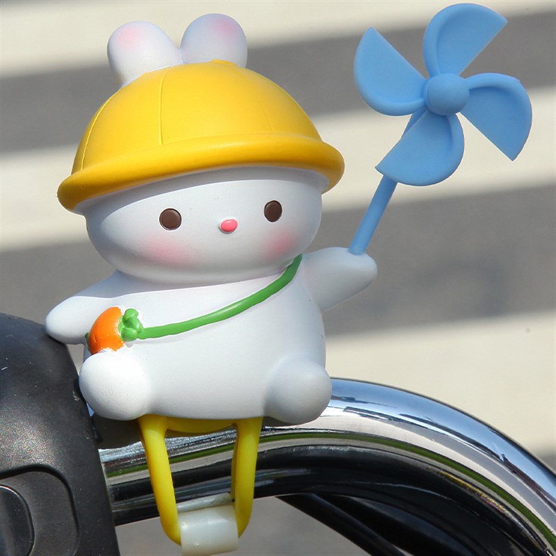 电动车装饰小配件可爱小猪风车摆件C公路车自行车竹蜻蜓2024新款