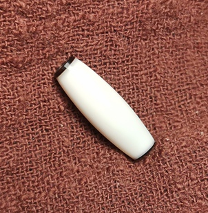 西藏元素老白管珠5.8*18mm一物一图天然玛瑙玉髓西亚系列古珠佩珠