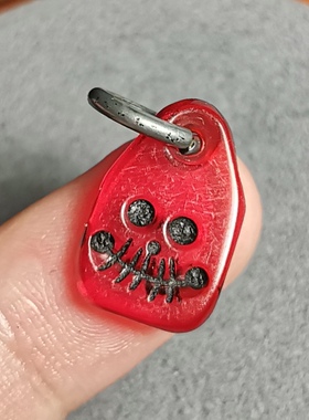 西藏文玩老改酒红色料器树脂尸陀林测挂滴溜吊坠挂件DLY饰品配饰