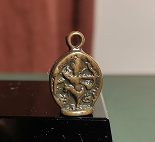 藏式文玩天铁托甲古铜色小吊坠格萨尔王擦擦随身结缘卡子滴溜测挂