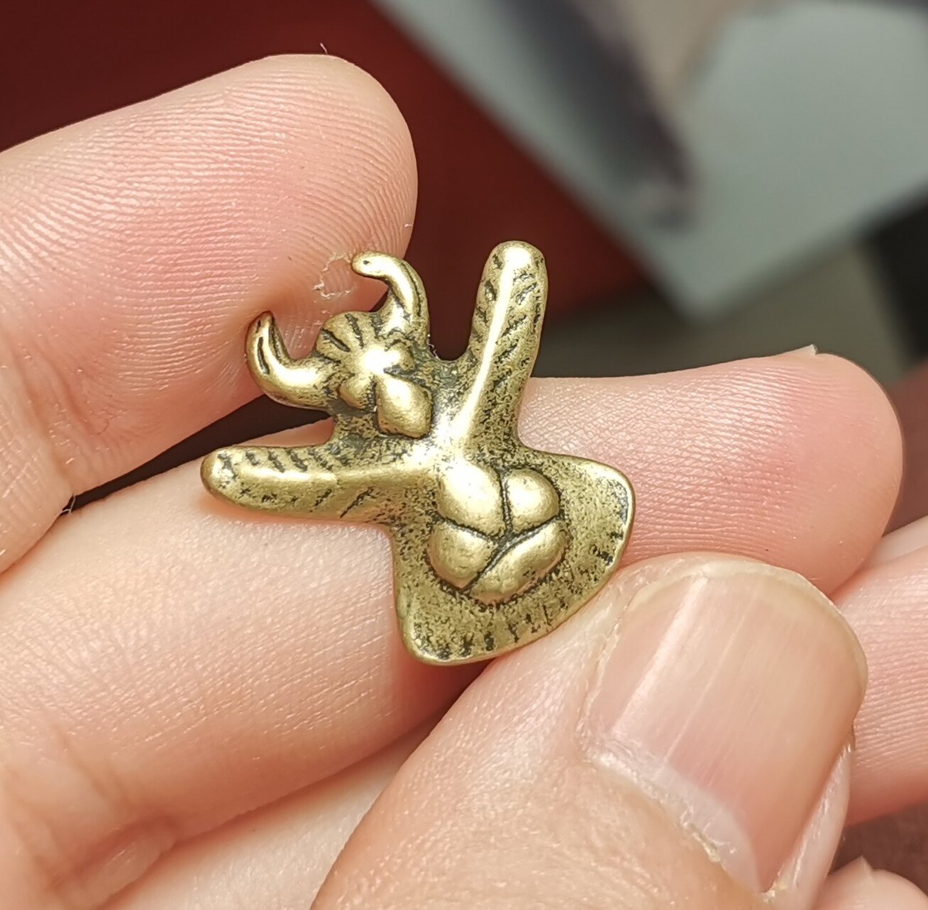 牧区古玩小尺寸20*21mm黄铜板金翅大鹏鸟挂件吊坠一物一图老款式