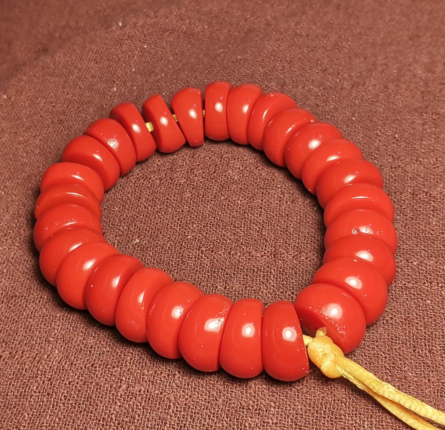 西藏元素大尺寸16mm红色料器马蹄形手持念珠手链手串一物一图佛珠