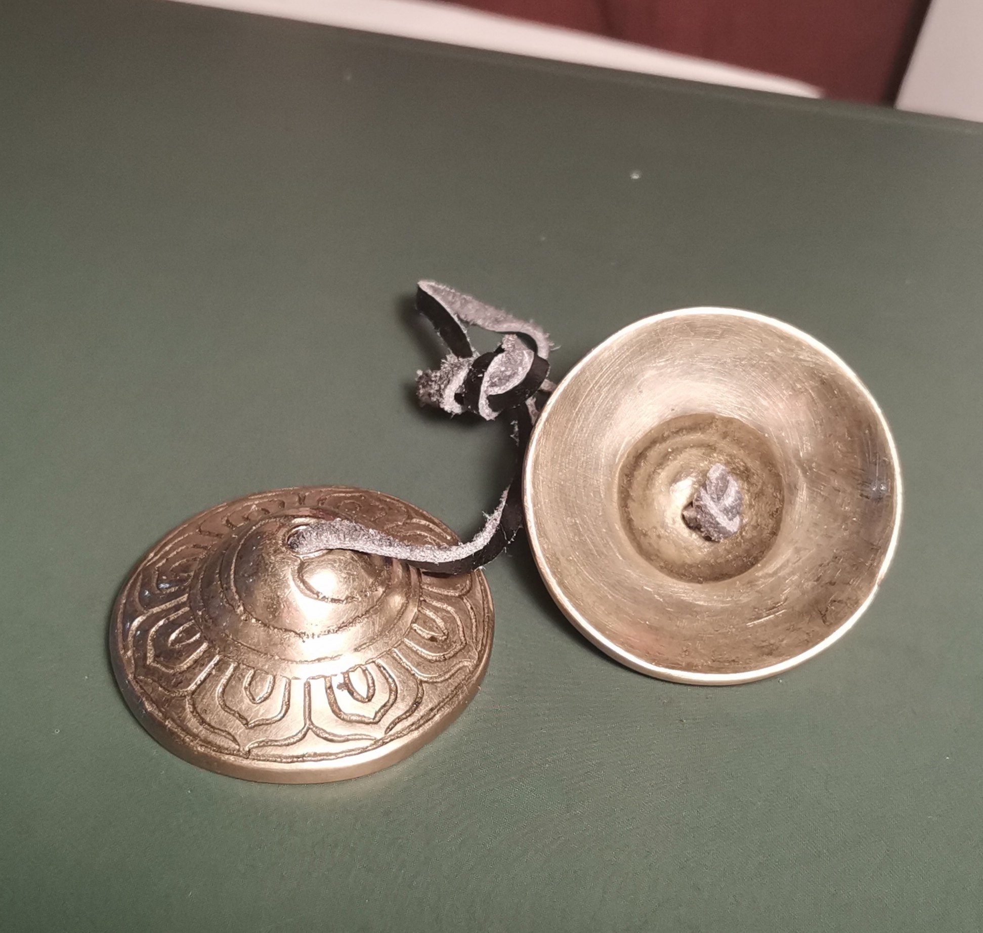 莲花图腾手工款纯铜打击乐器传统丁冷门铃 民族撞铜碰铃法音法器