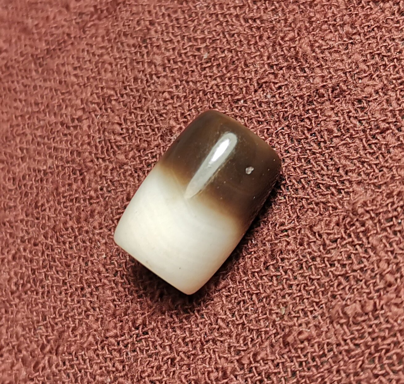 西藏元素棕白色阴阳珠10*15mm一物一图天然玛瑙玉髓百搭佩珠隔珠