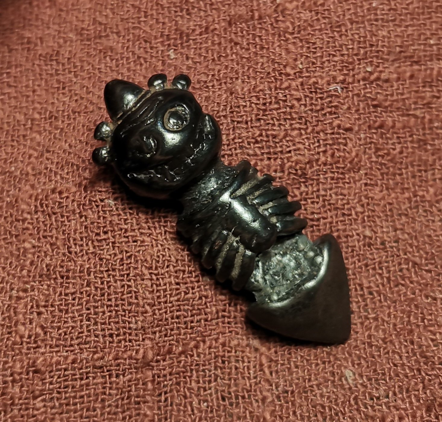 西藏元素长39mm铜质黑色托甲皮壳限量款独孤杵尸陀林主图腾挂件款