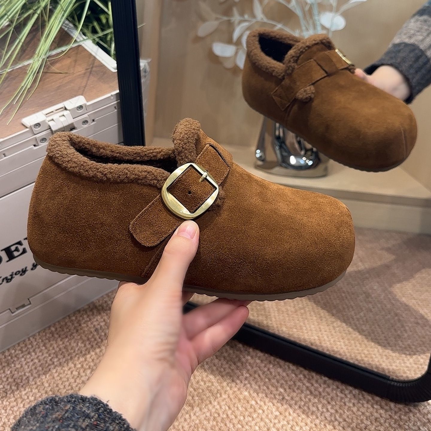 休闲百搭加绒保暖圆头勃肯棉鞋女