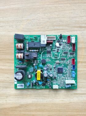 适用于格力空调主板电脑板控制板M849F3BD 300002000517线路板