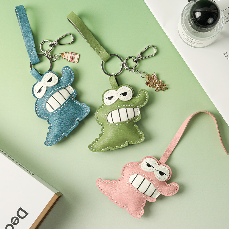 裁鱼手工节日礼物diy材料包头层羊皮真皮自制可爱鳄鱼包包钥匙链