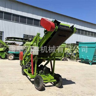 青储草垛四米取料机横向v移动牧场铲草车行走平稳电动扒料车