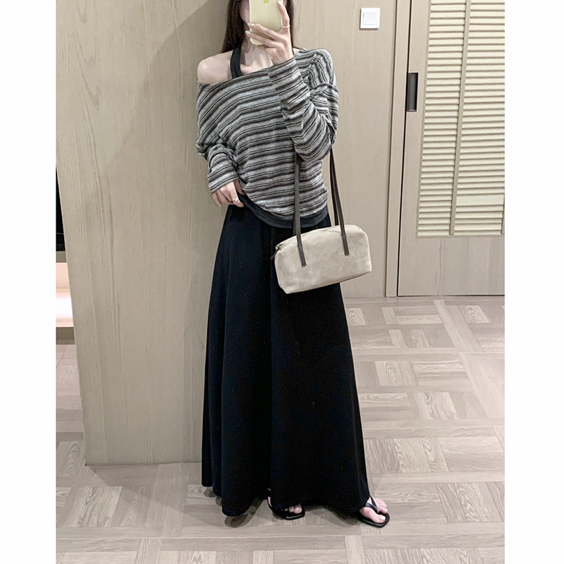 文艺风黑色A字半身裙女秋冬高腰宽松长裙松弛感穿搭简约裙子伞裙