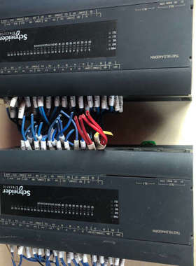 议价-施耐德plc,TM218LDA40DRN，现货2台，成色如图