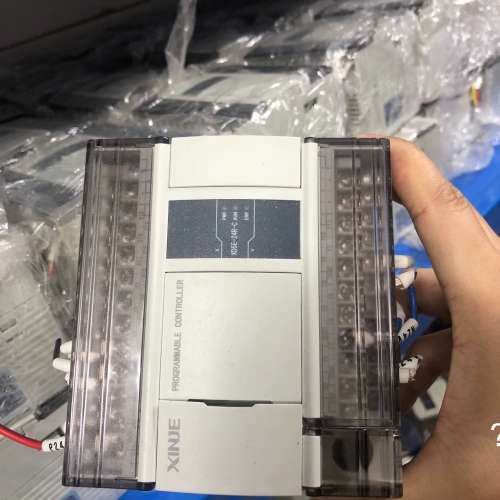 议价-信捷PLC XD5E-24R-C，实物拍摄，成色漂亮，几乎全