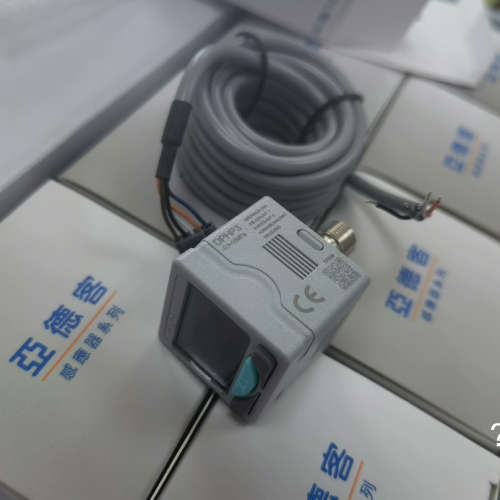 议价-亚德客数显压力开关 DPHP3-10020  现货69个