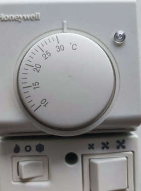 议价-霍尼韦尔 T6360E1021线路电压室恒温器，全新原包装，