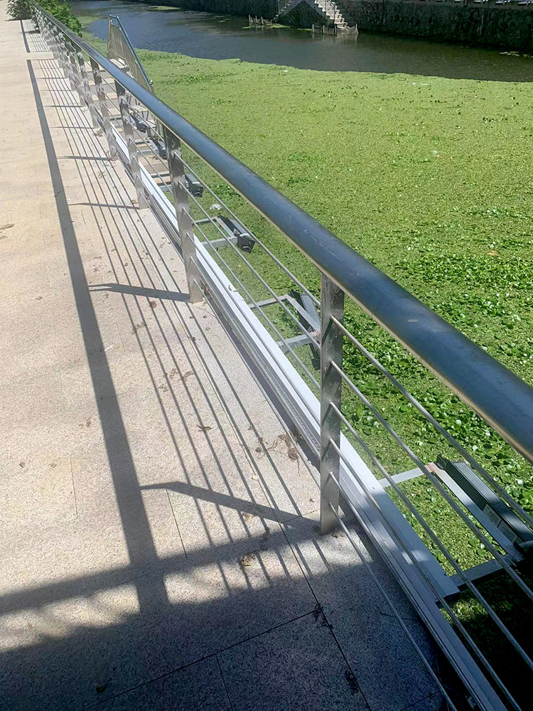 不锈钢钢丝绳护栏河道桥梁栈道景区扶手栏杆304钢丝绳缆索护栏