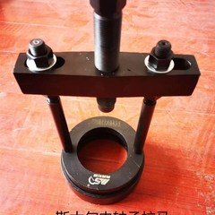 德龙2000前轮内轴承拉码3017 457轴承拉马斯太尔R153拆后轮内轴承