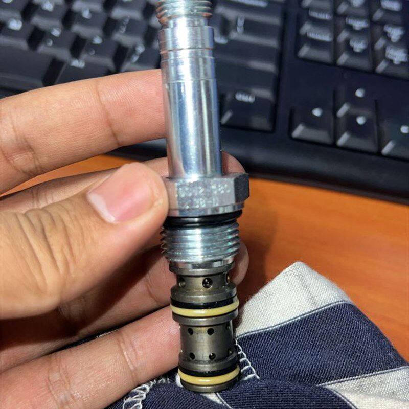 中力诺力合力西林杭叉加力电动叉车配件搬运车堆高车泵站电磁阀