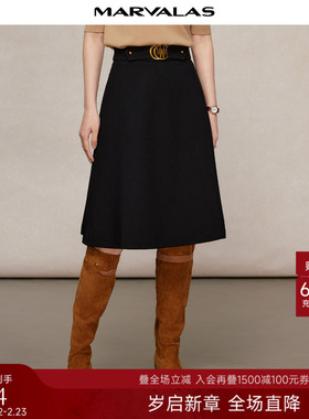 曼德诗时尚优雅半身裙2025冬季新品设计感腰头TR精纺斜纹肌理长裙